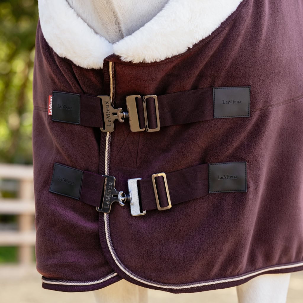 LeMieux Kudos Luxe Fleece Rug - Damson