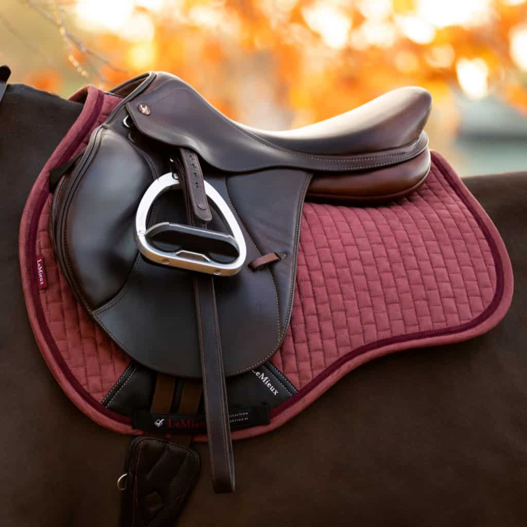 LeMieux ProSport Suede GP Square