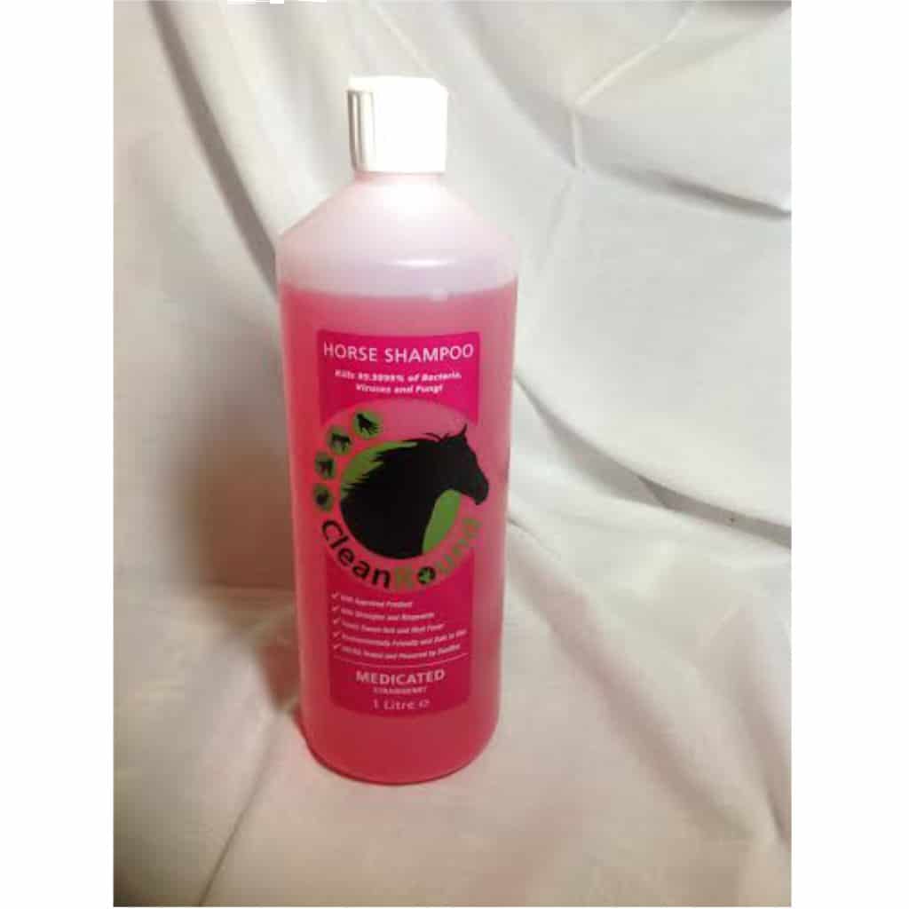 Cleanround Medicated Strawberry Shampoo - 1 Litre Bottle