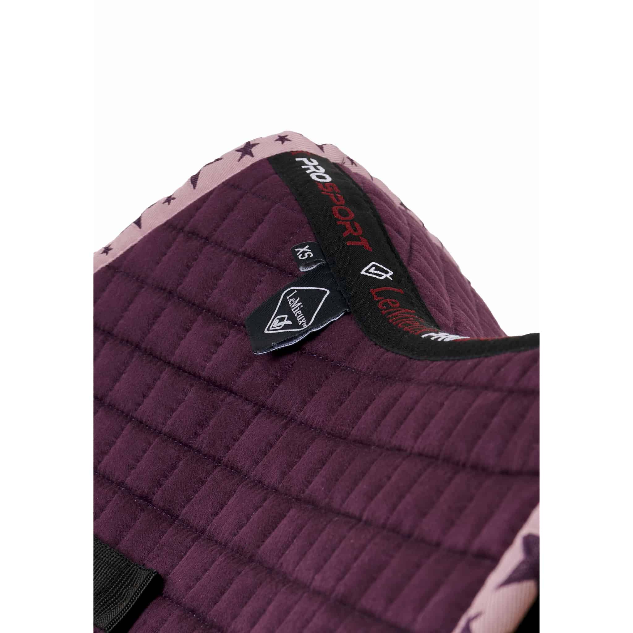 Achetez les Guêtres Mini Poney LeMieux pour une tenue assortie complète Achetez les Guêtres Mini Poney LeMieux pour une tenue assortie complète
